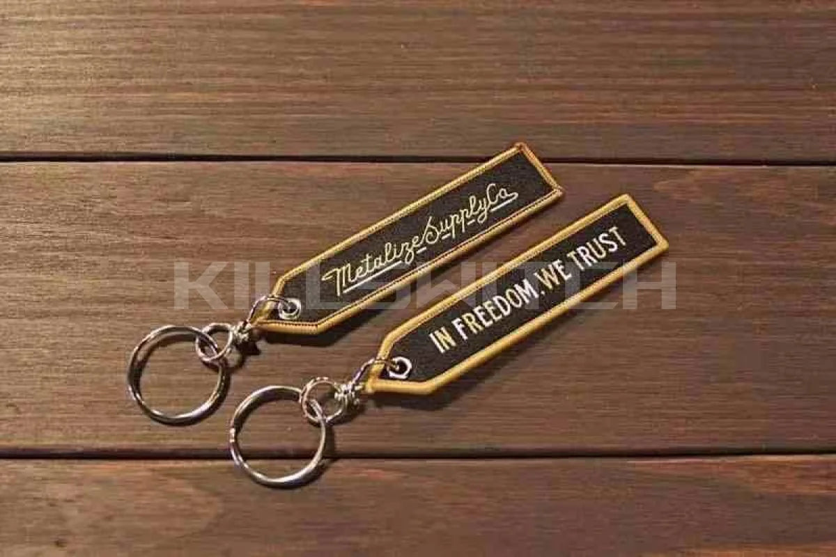 METALIZE™ Vintage Motorcycle Handmade Embroidered Keychain - H 1pc - decor