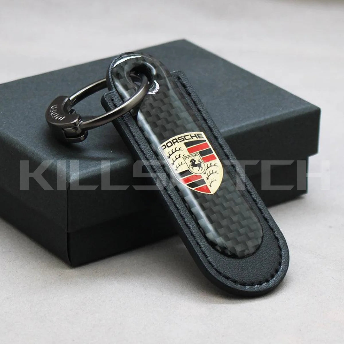 Motorcycle Carbon Fiber Leather Keychain - decor